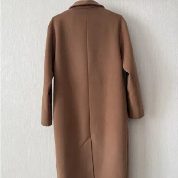 Coat - Picture 2 of 5